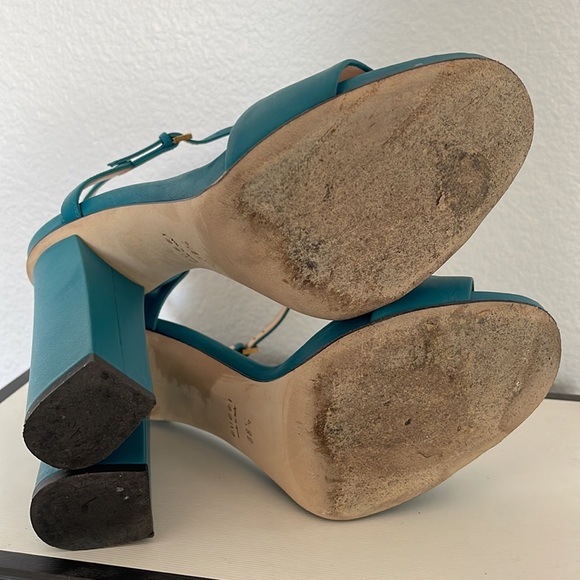 Gucci leather high heel sandals. In very good condition. - Picture 5 of 8